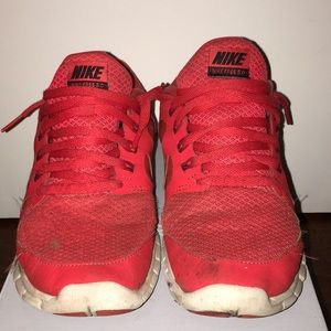 Nike free 5.0 shoes